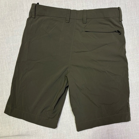 2/$20 North Face Boy Large 14-16 Forest Green Nylon Fast Dry Short Summer Spring - Picture 6 of 6